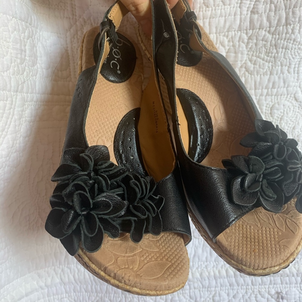 Floral Born wedge heels open toe black leather